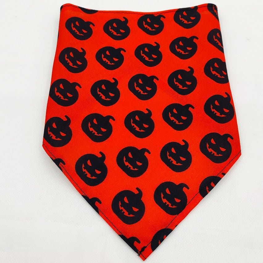 Dog Bandana Drool Towel – Stylish Tie-Dye Pet Scarf