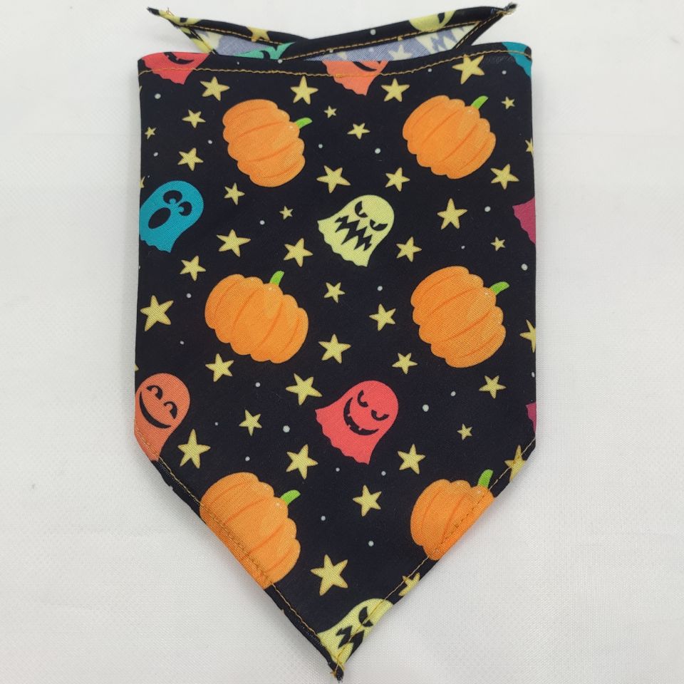 Dog Bandana Drool Towel – Stylish Tie-Dye Pet Scarf