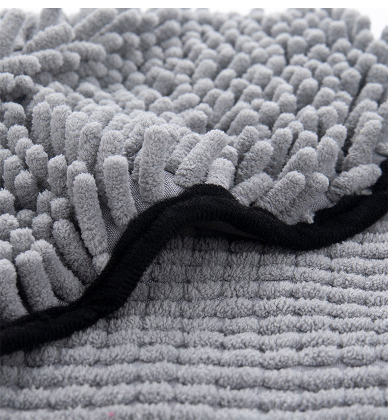 Super Absorbent Dog Towel with Hand Pockets – Quick Dry Pet Towel